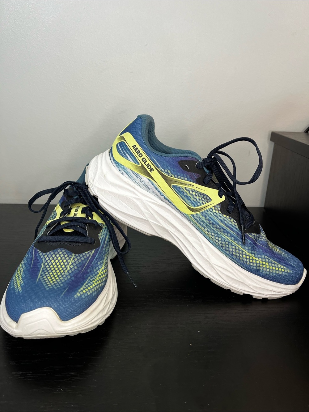 NWT Salomon Aero Glide Men's Running Shoes - Blue Ashes/Sunny Lime - Size 7.5